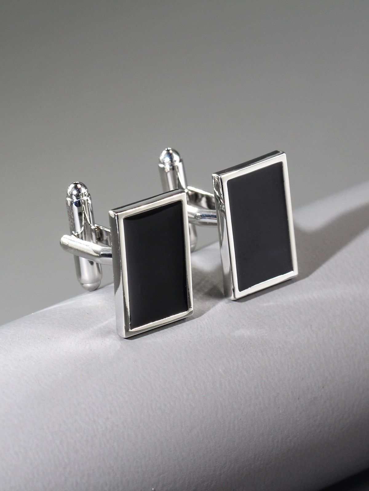 Cufflinks
